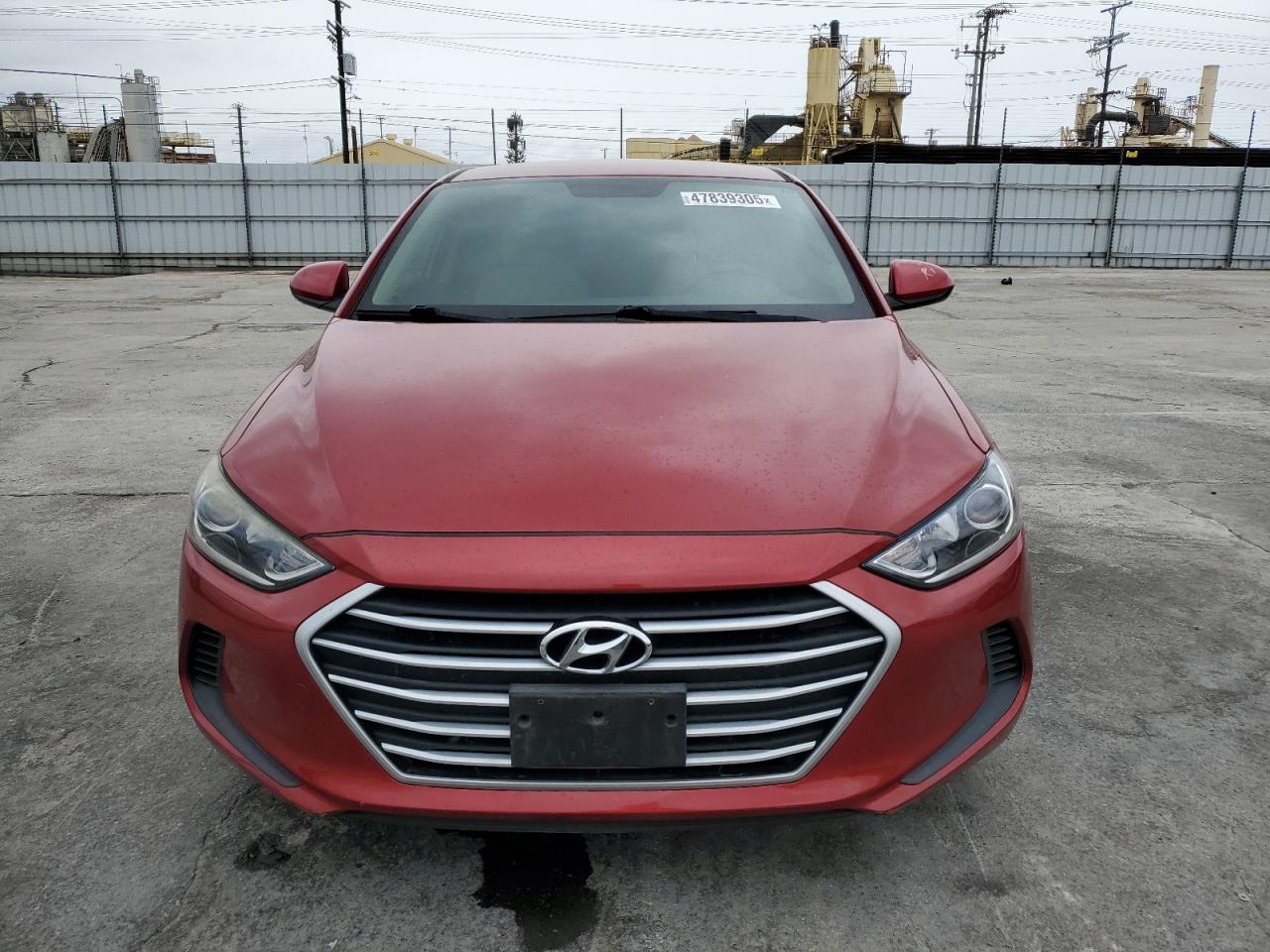 2017 Hyundai Elantra - Image 5