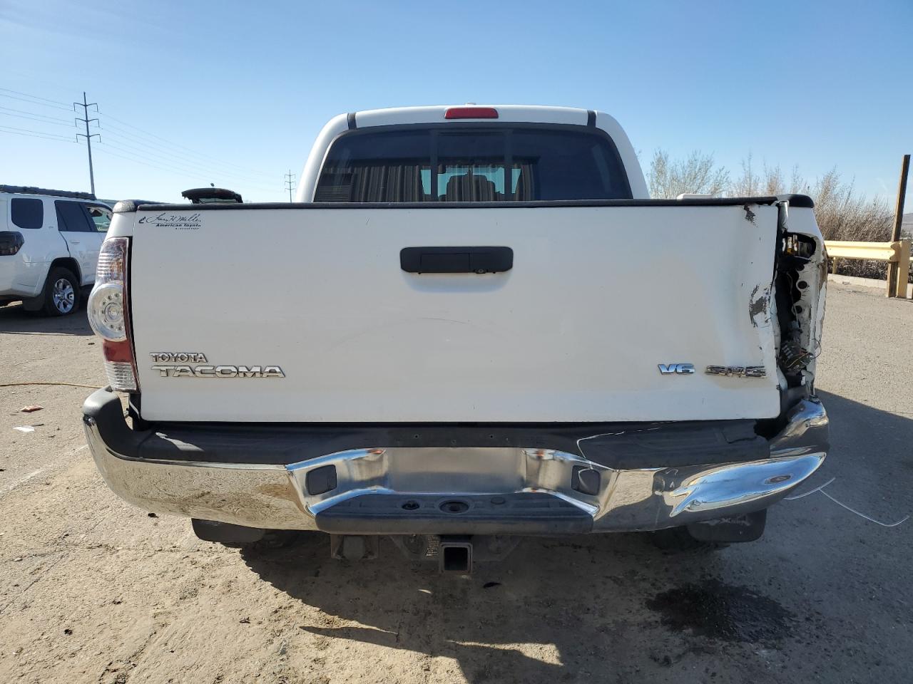 2010 Toyota Tacoma - Image 6