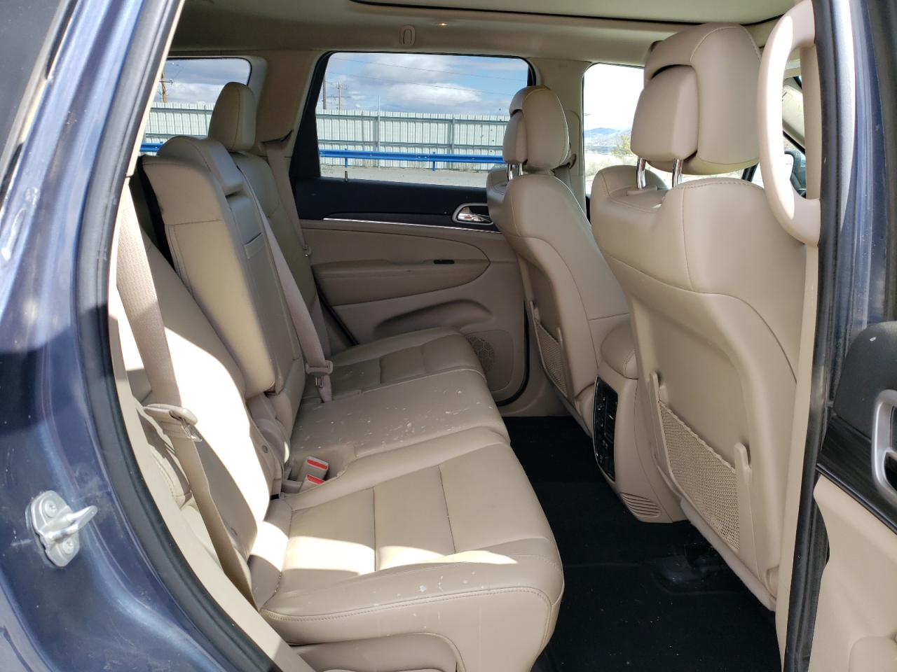 2021 Jeep Grand Cherokee - Image 12