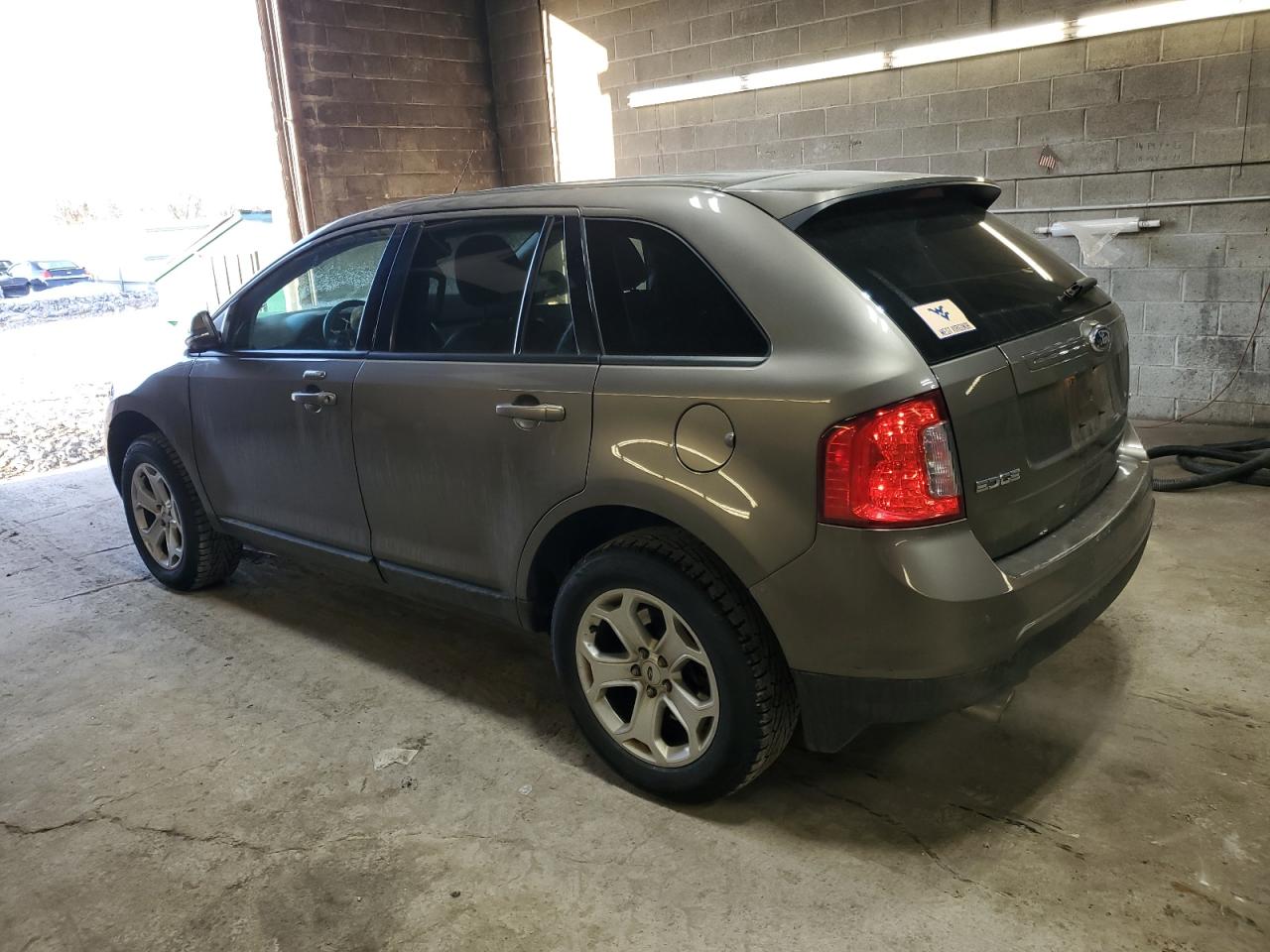 2014 Ford Edge - Image 2