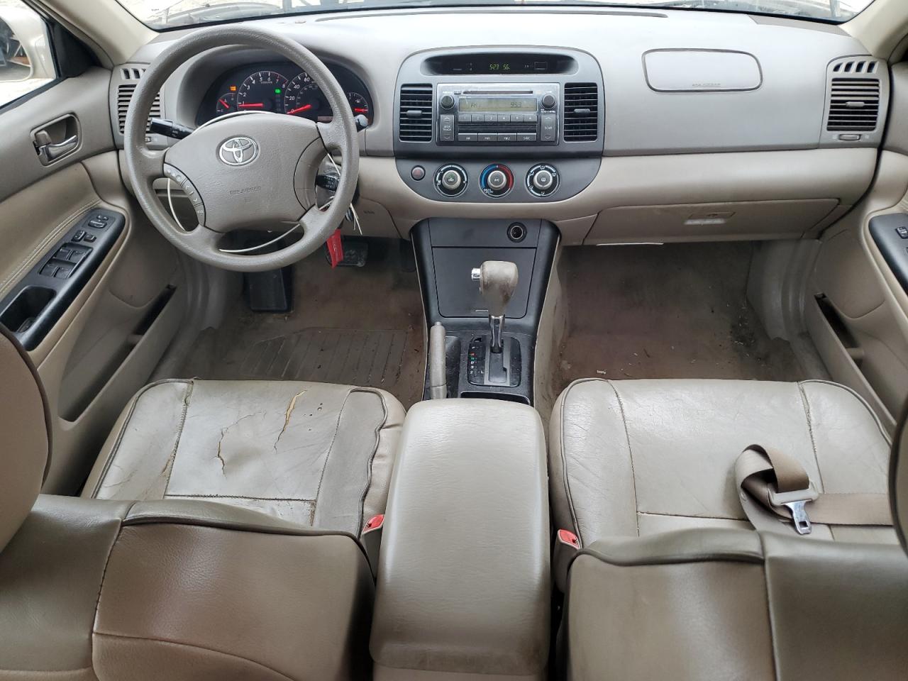 2005 Toyota Camry - Image 8