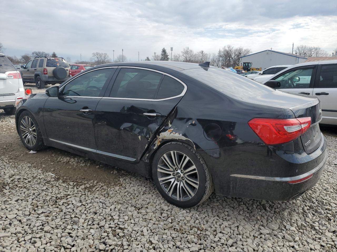2016 Kia Cadenza - Image 2