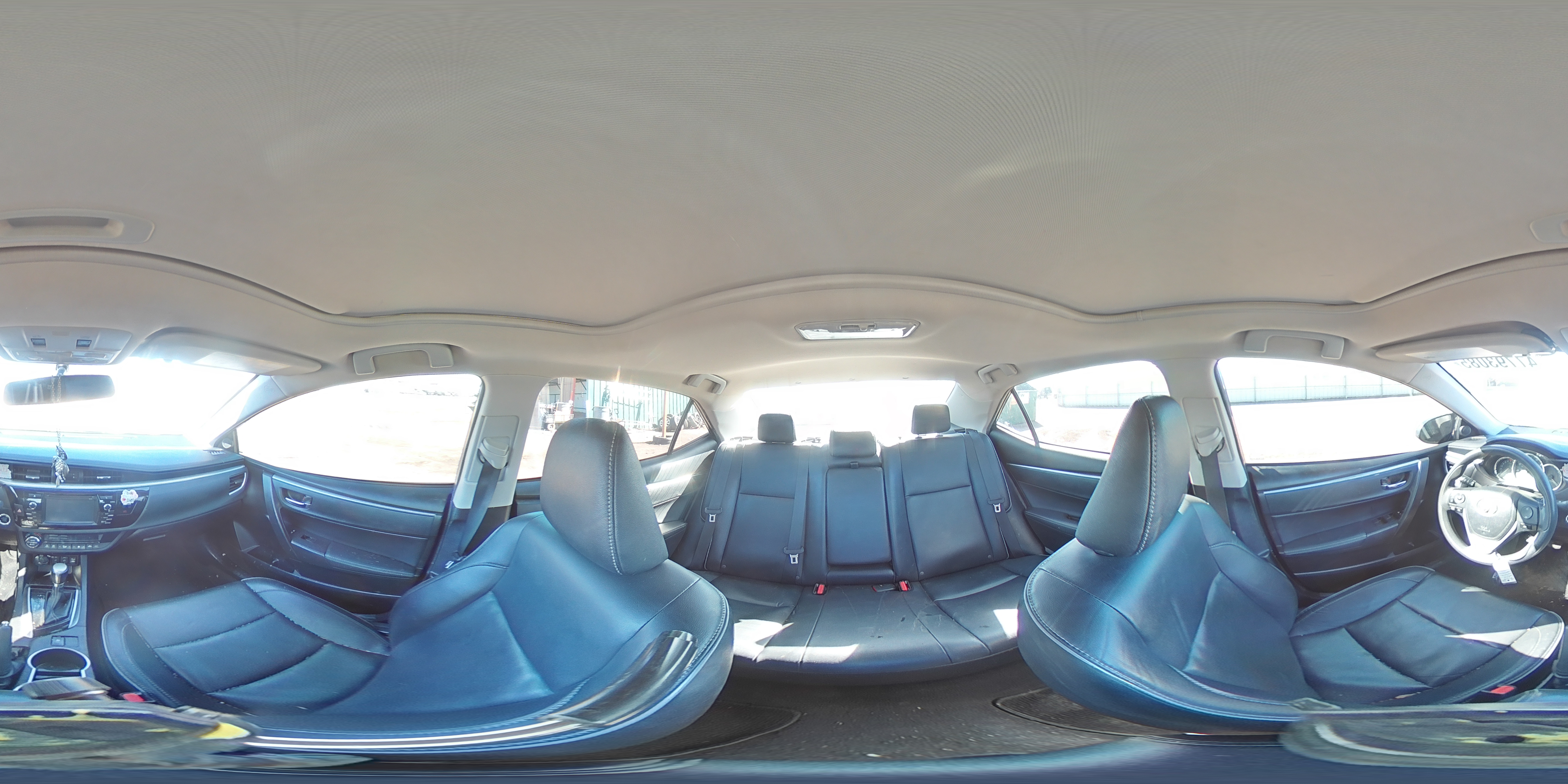 2015 Toyota Corolla - Image 12
