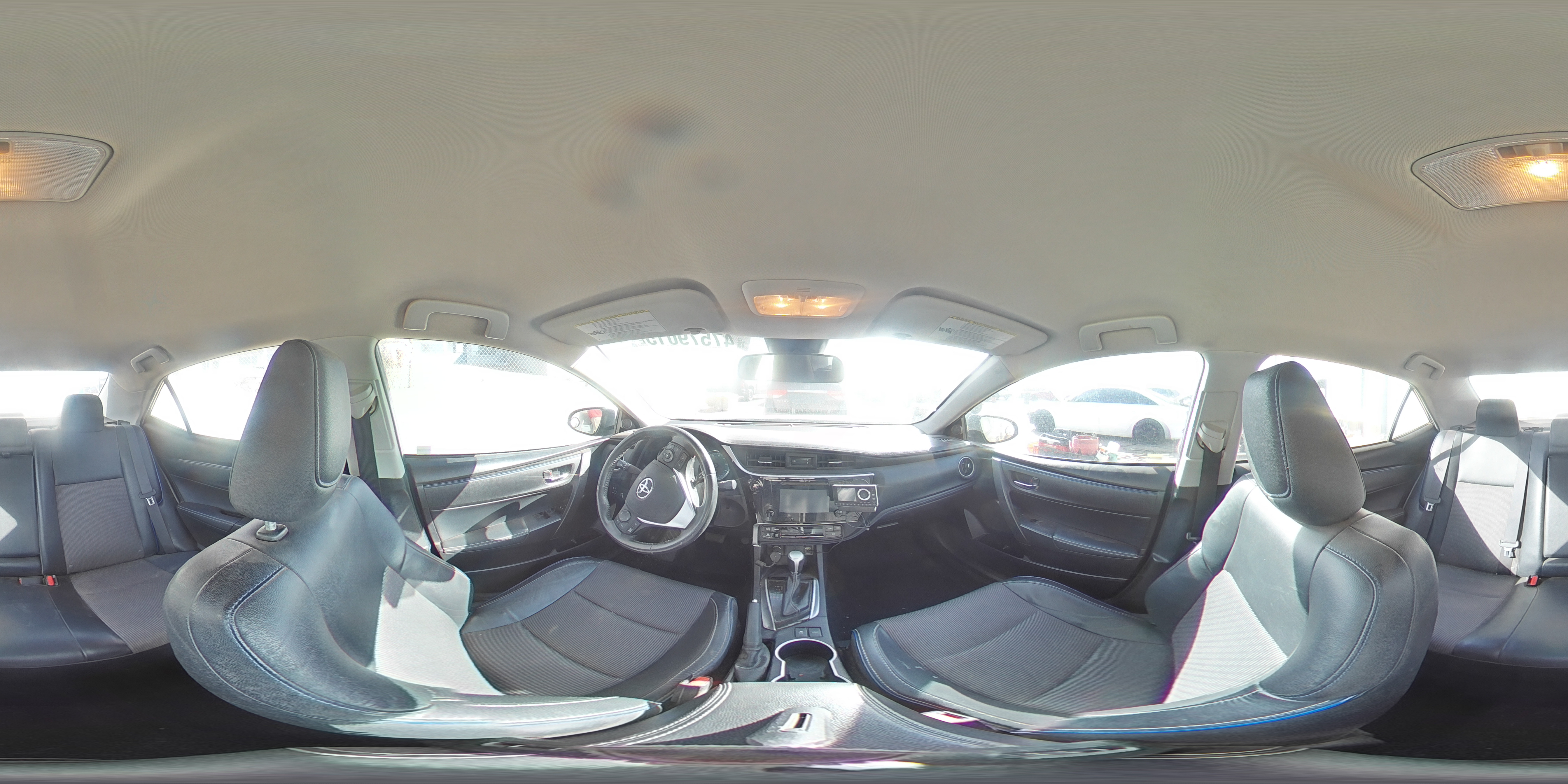 2017 Toyota Corolla - Image 13