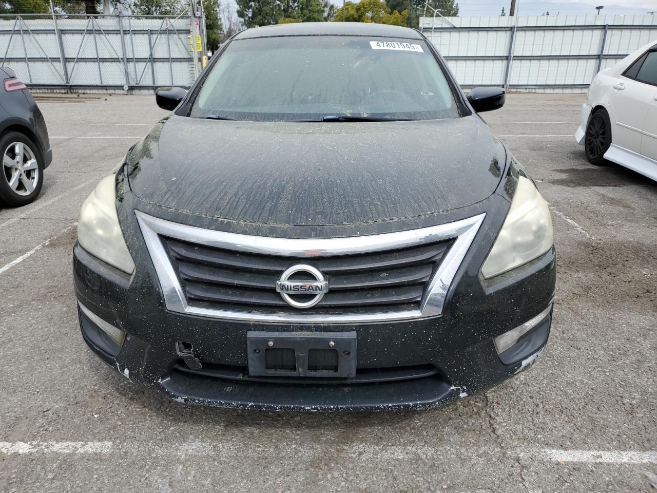 2015 Nissan Altima - Image 5