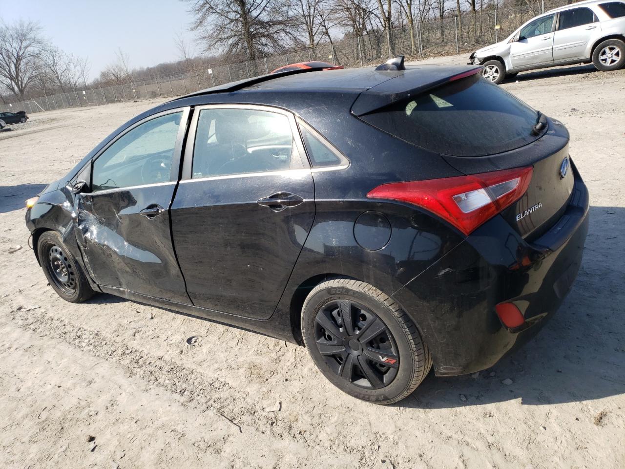 2014 Hyundai Elantra - Image 2
