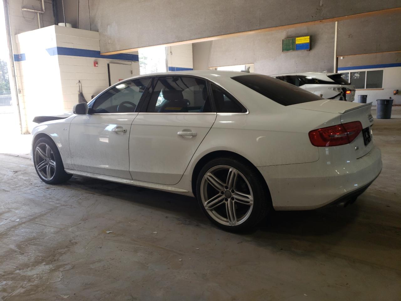 2015 Audi A4 - Image 2