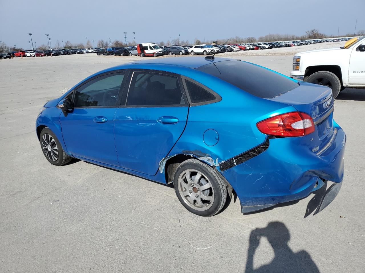 2013 Ford Fiesta - Image 2