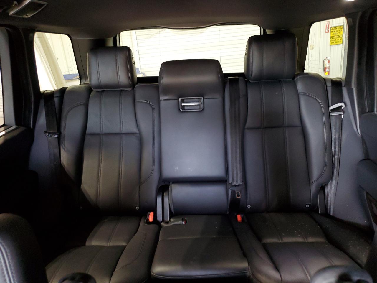 2017 Land Rover Range Rover - Image 10