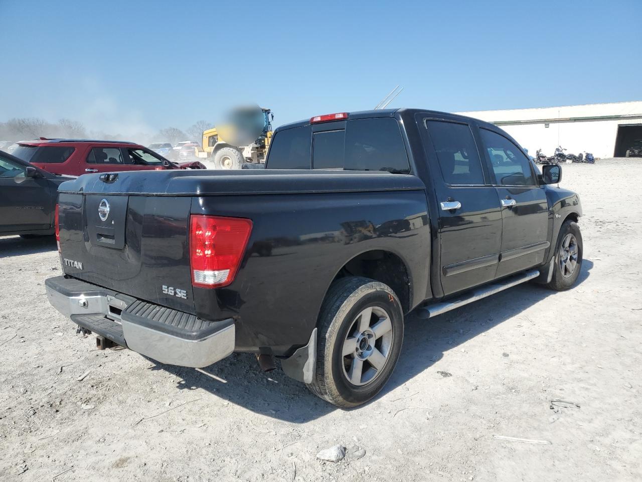 2004 Nissan Titan - Image 3