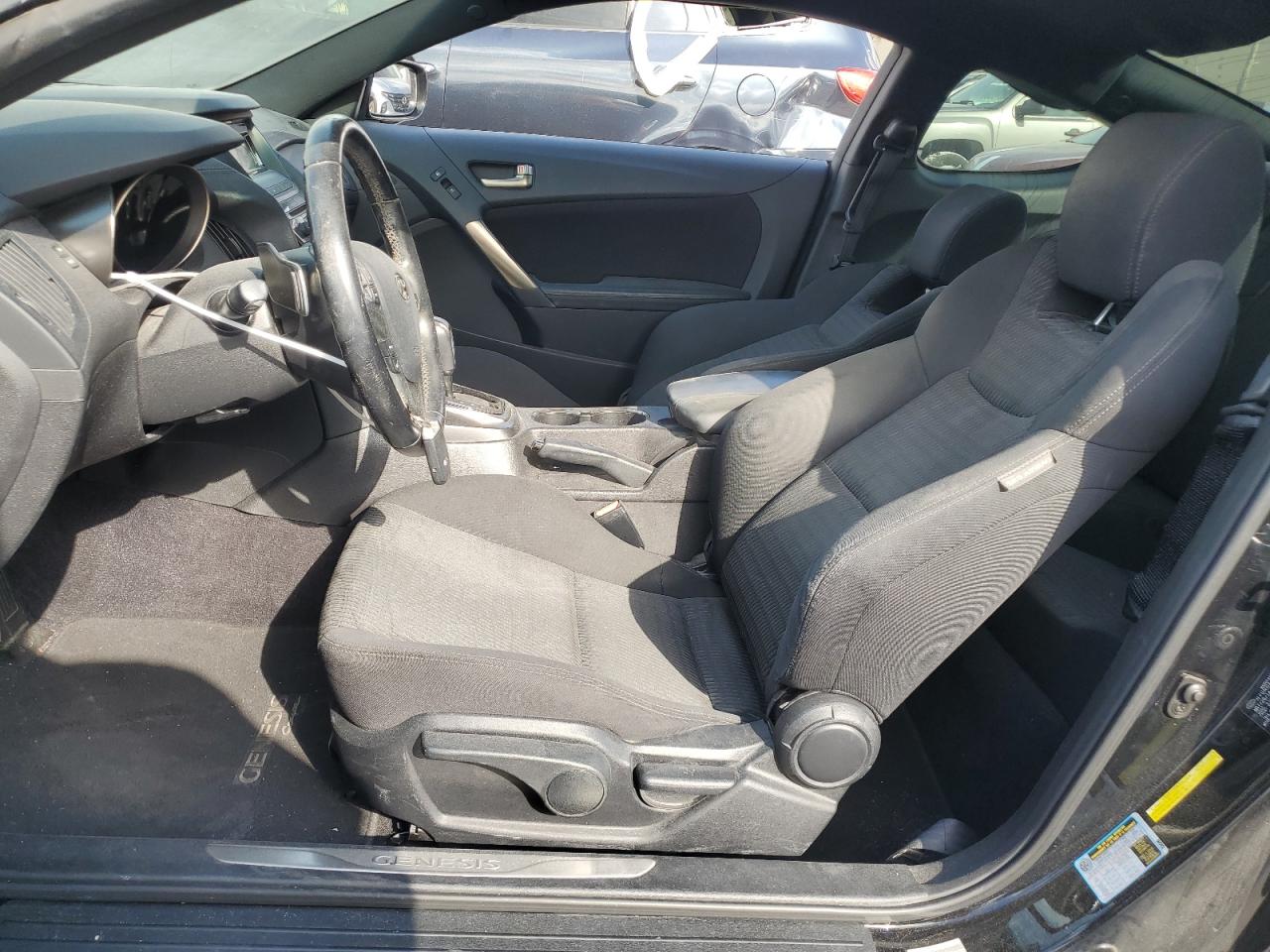 2015 Hyundai Genesis - Image 7