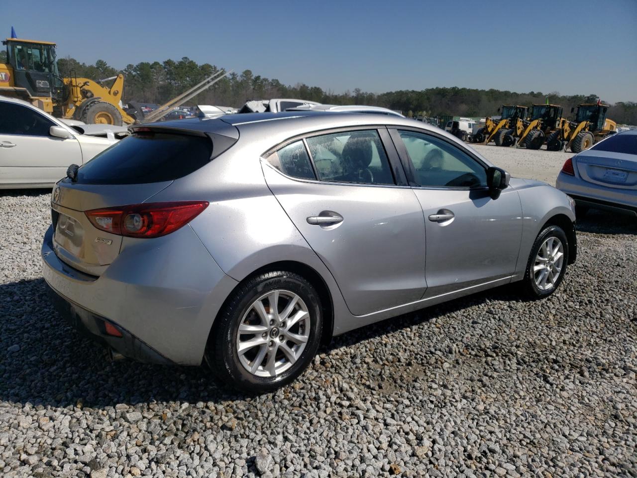 2014 Mazda 3 - Image 3