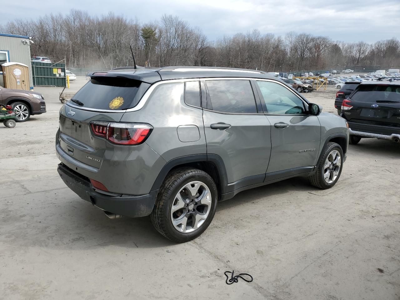 2021 Jeep Compass - Image 3