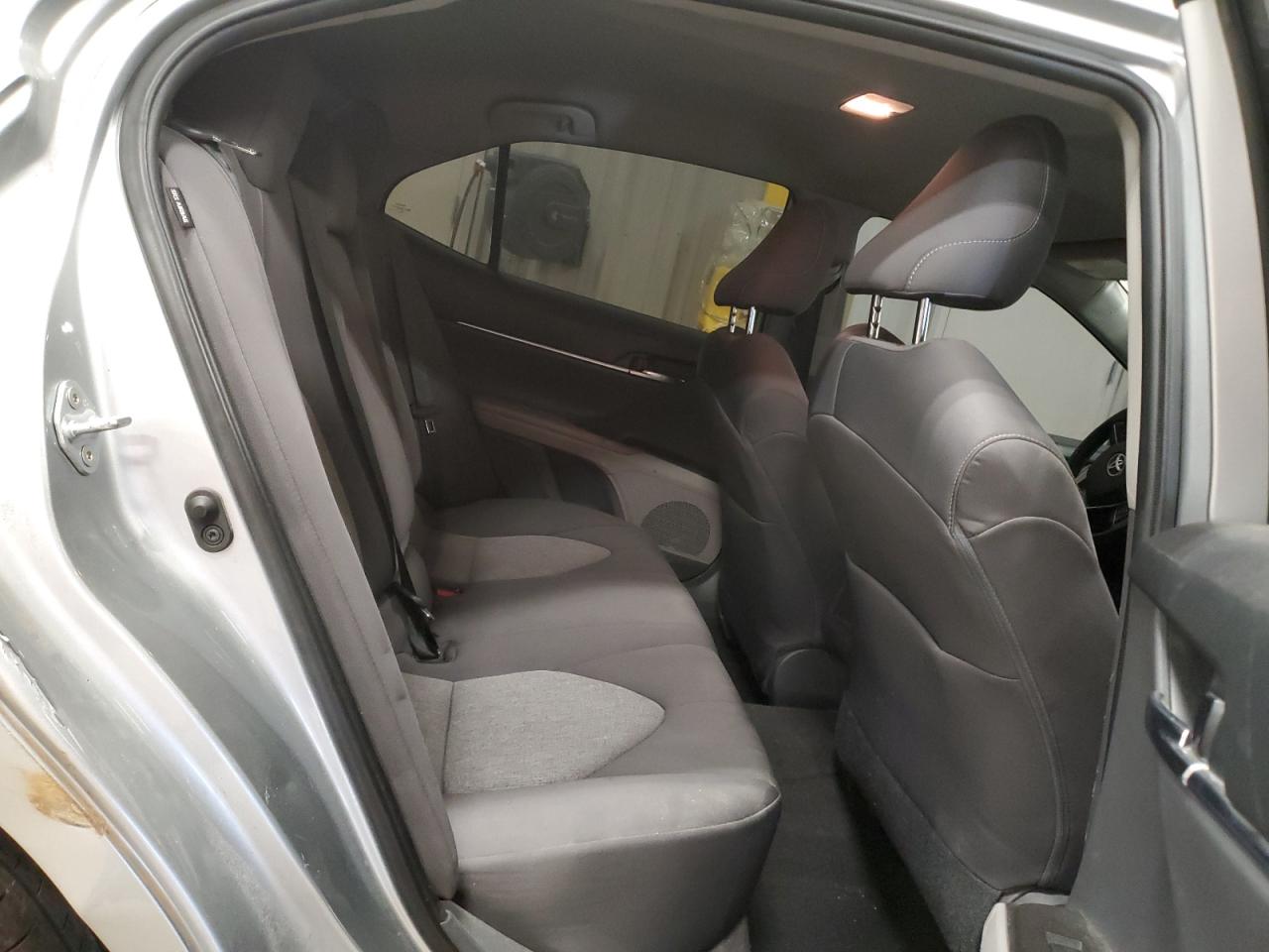2021 Toyota Camry - Image 11