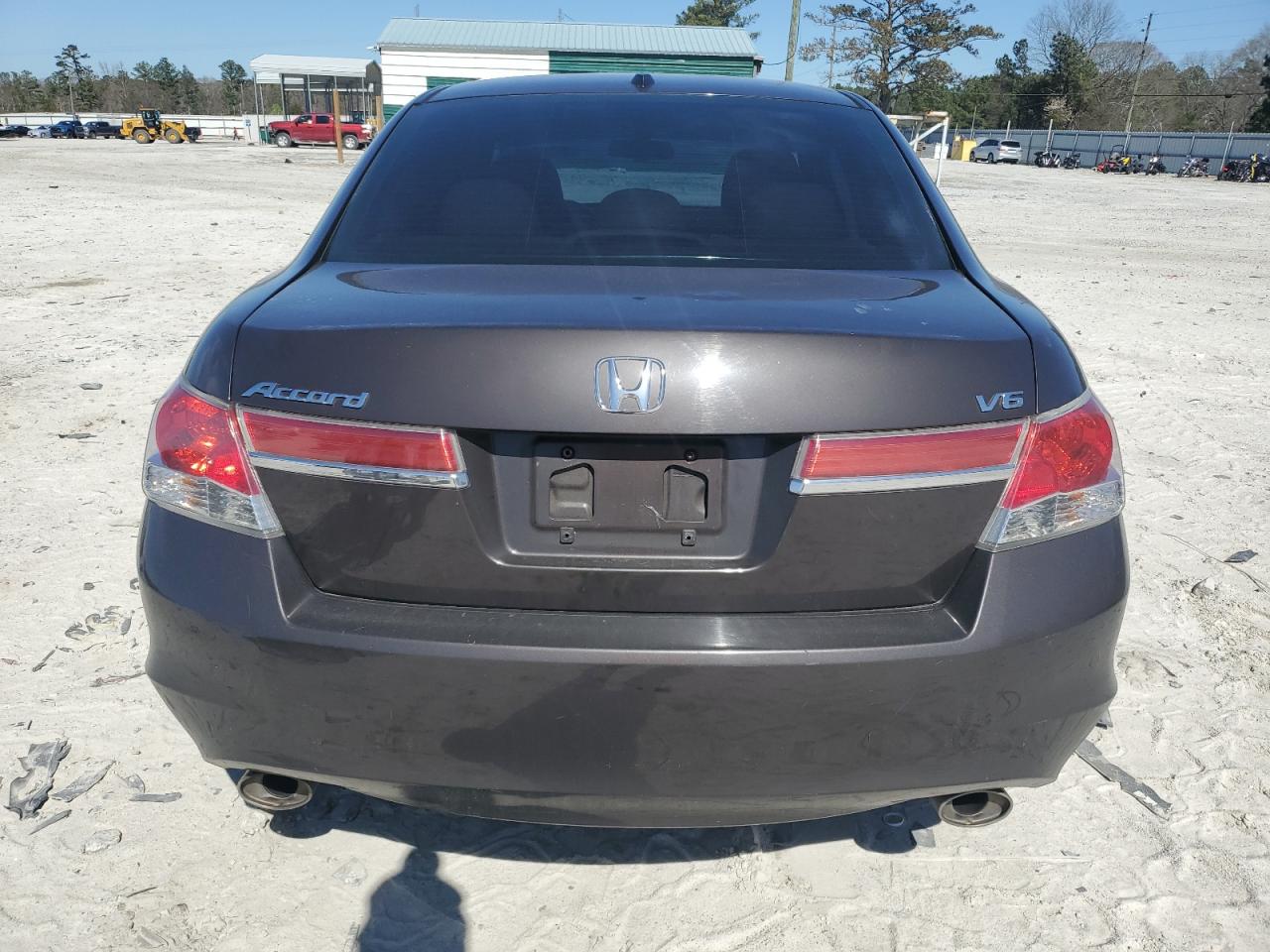 2011 Honda Accord - Image 6