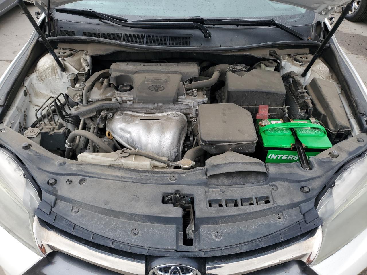 2015 Toyota Camry - Image 13