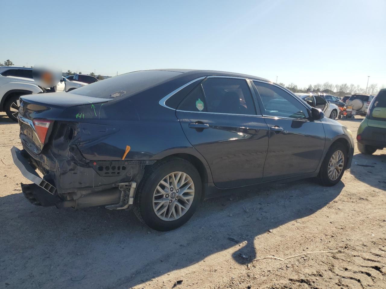 2016 Toyota Camry - Image 3