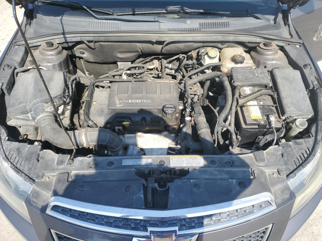 2011 Chevrolet Cruze - Image 12