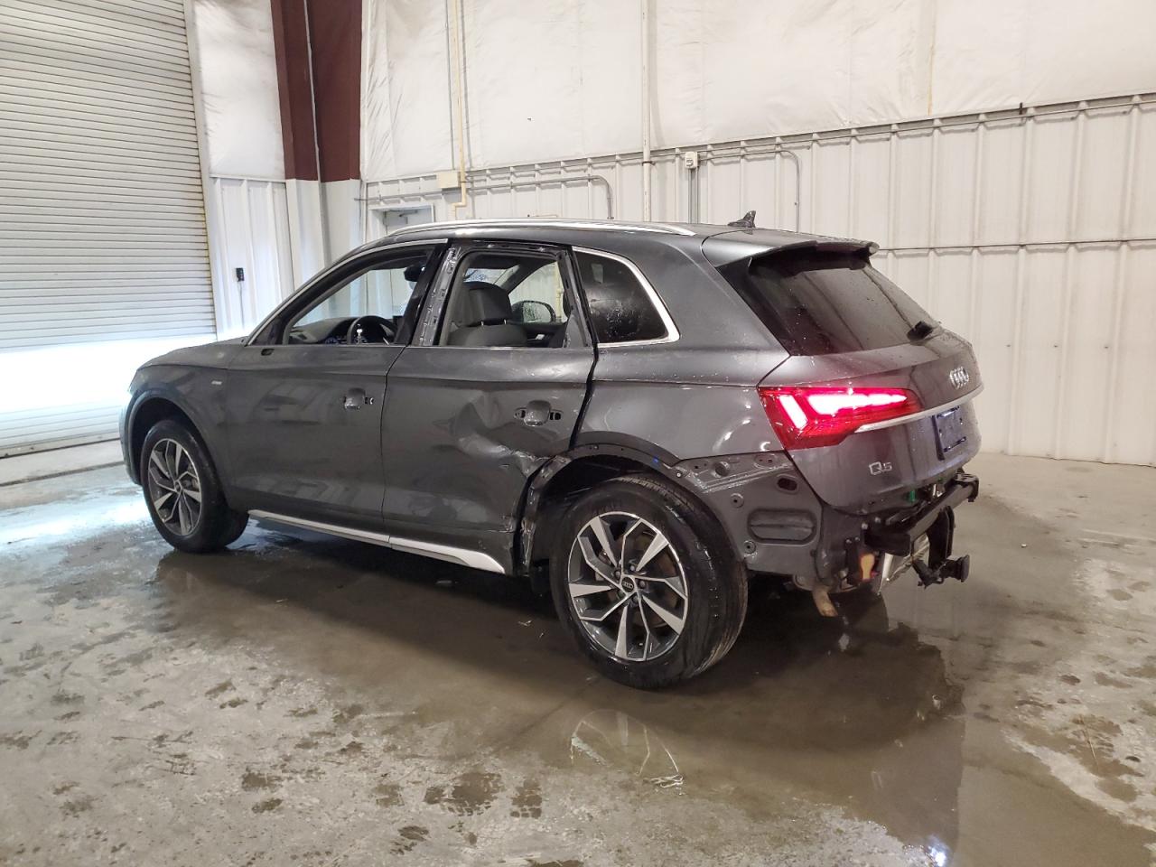 2023 Audi Q5 - Image 2