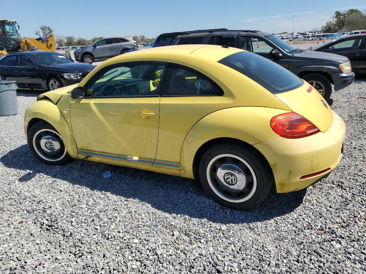 2012 Volkswagen Beetle - Image 2