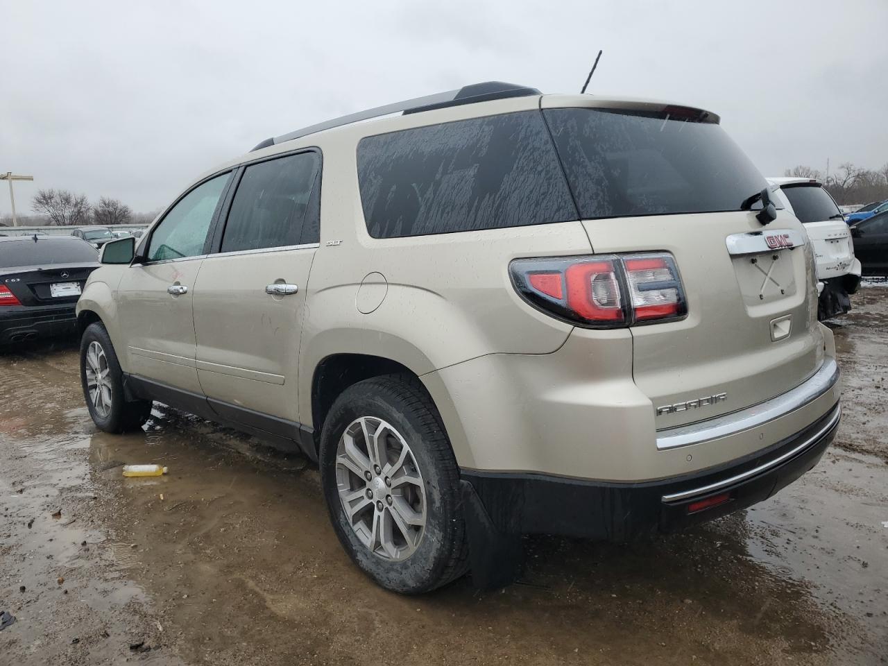 2015 GMC Acadia - Image 2