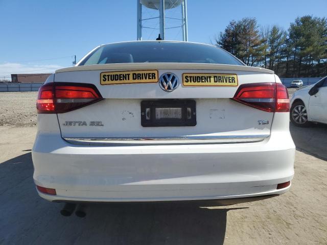  VOLKSWAGEN JETTA 2017 Biały