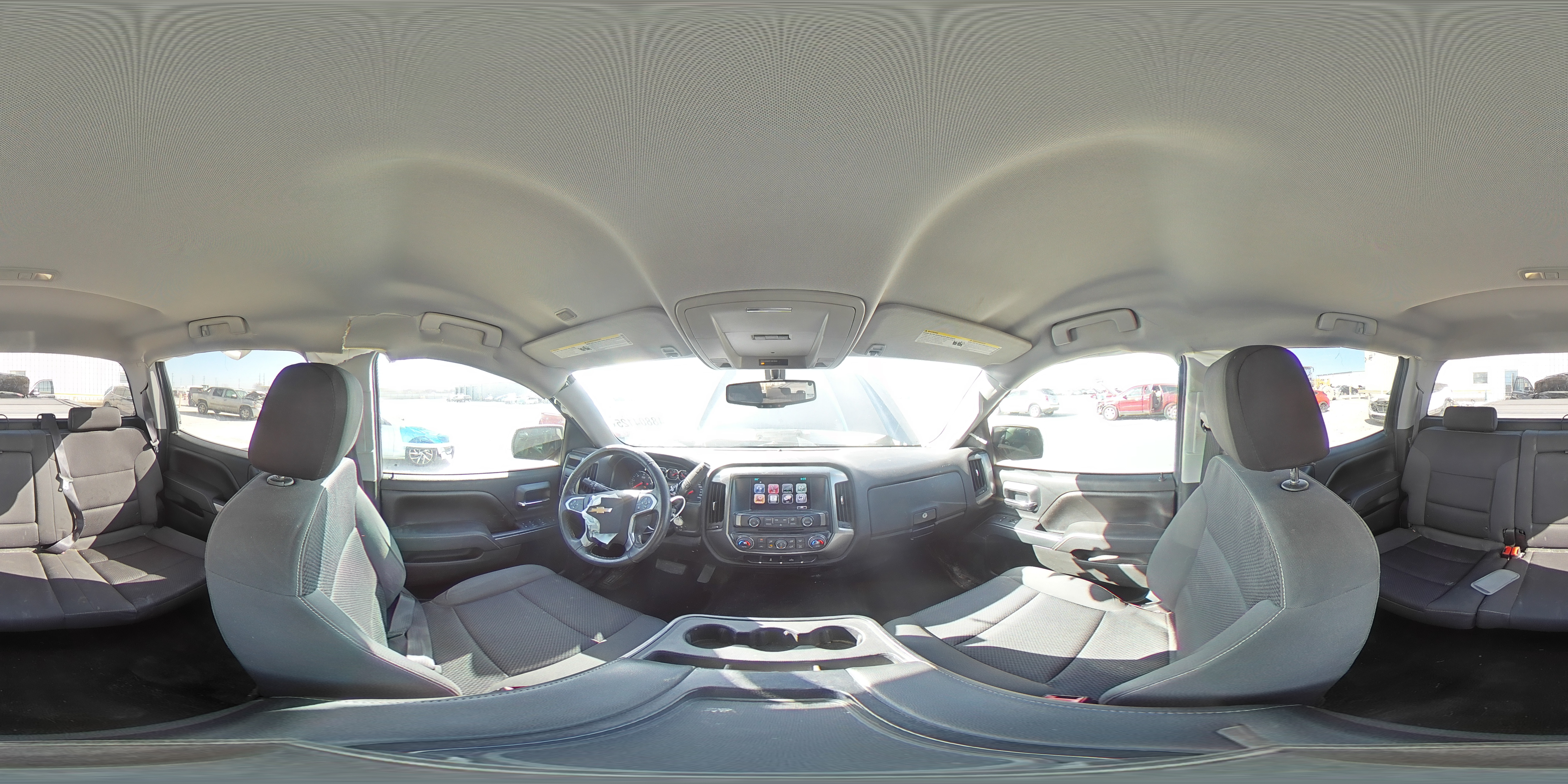 2016 Chevrolet Silverado - Image 13