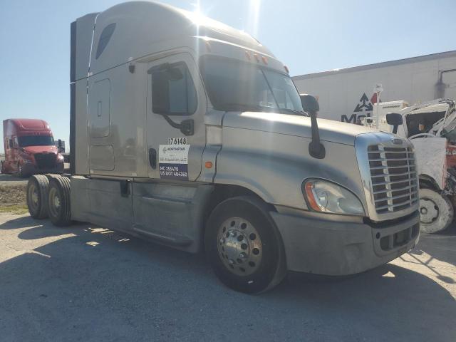 2013 Freightliner Cascadia 125 