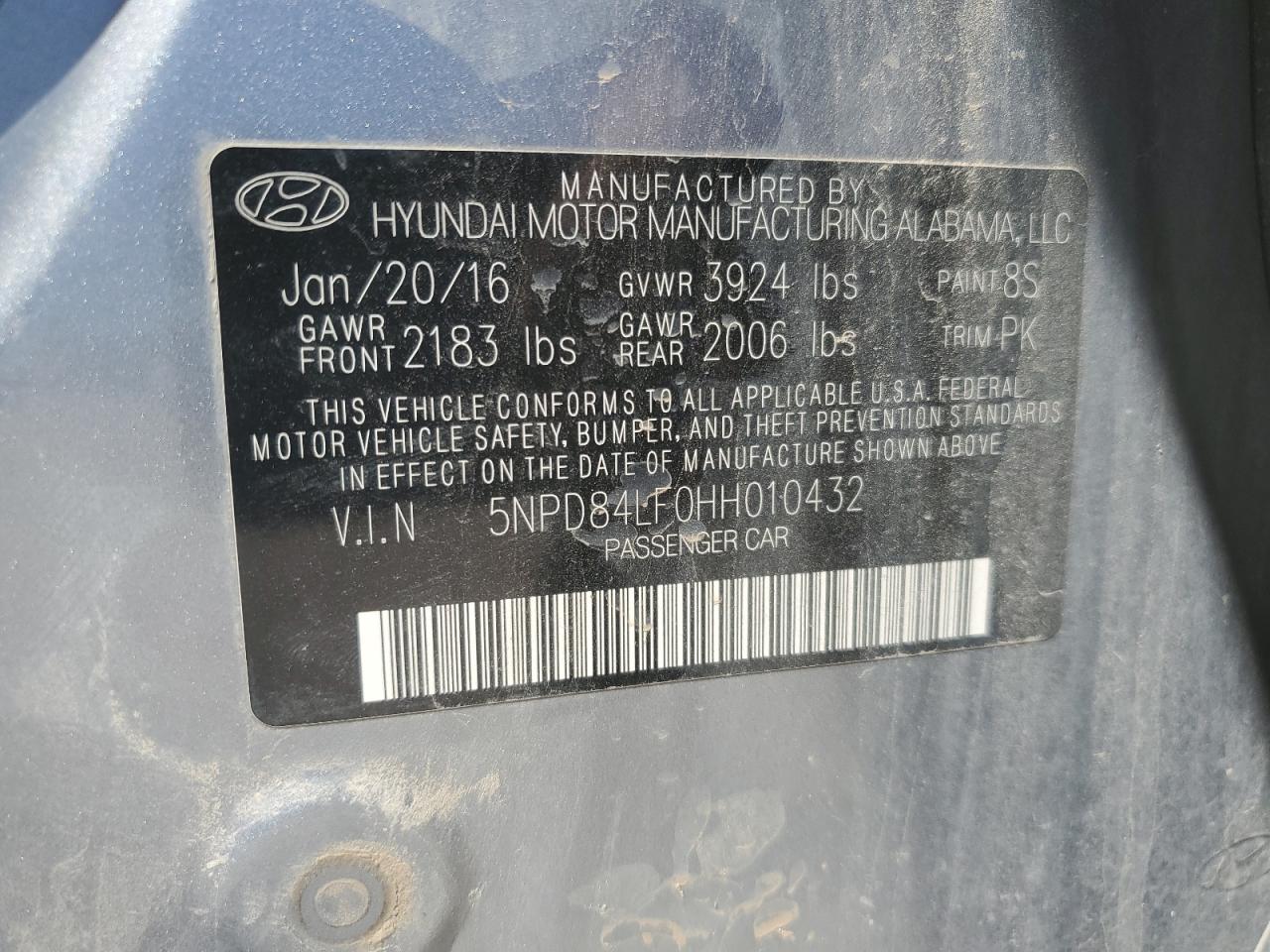 2017 Hyundai Elantra - Image 12