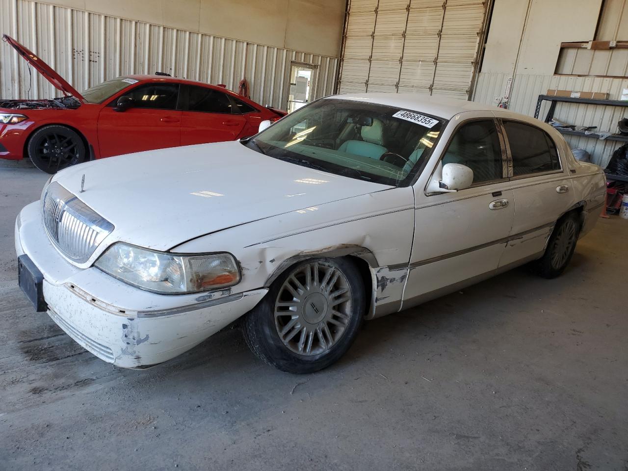 2009 Lincoln Town Car - Image 1