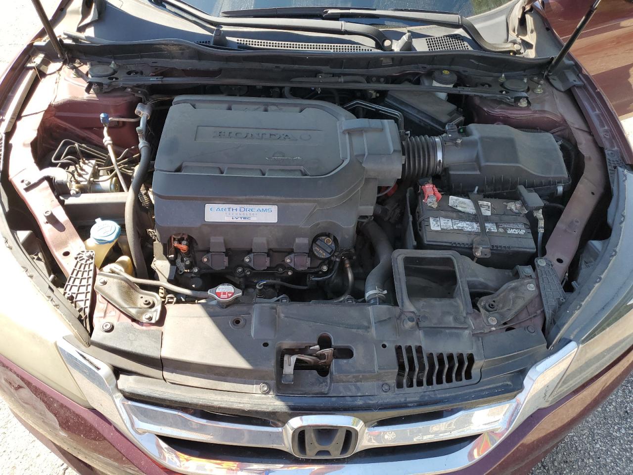 2013 Honda Accord - Image 11