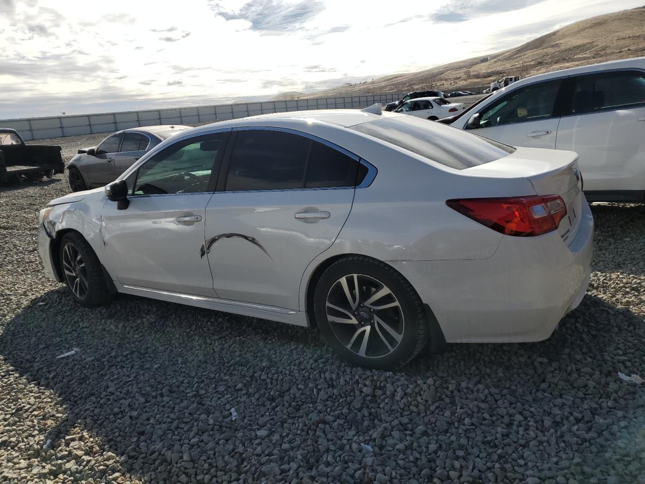 2017 Subaru Legacy - Image 2