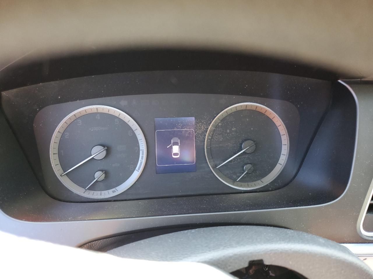 2016 Hyundai Sonata - Image 9
