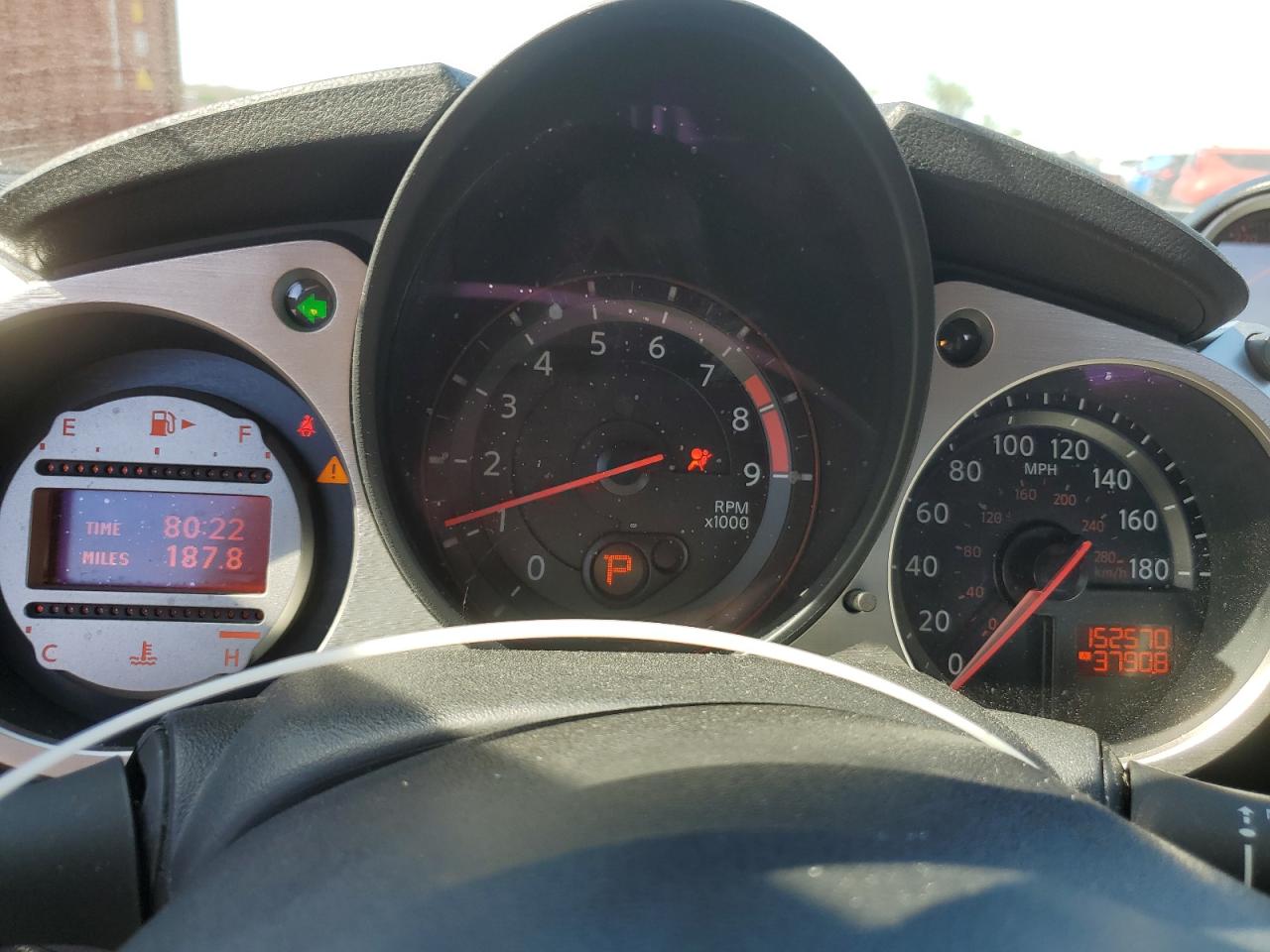 2010 Nissan 370Z - Image 9