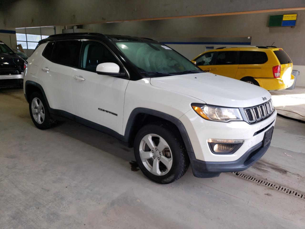 2019 Jeep Compass - Image 4