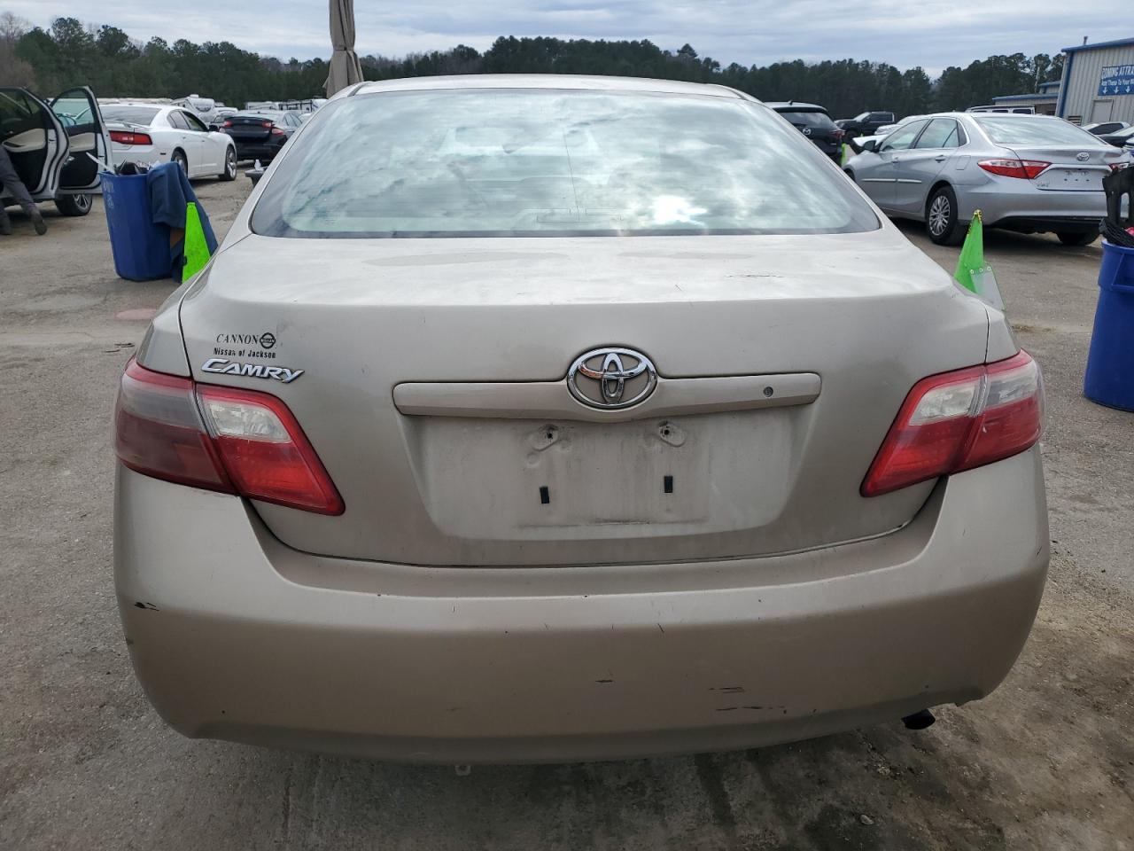 2009 Toyota Camry - Image 6