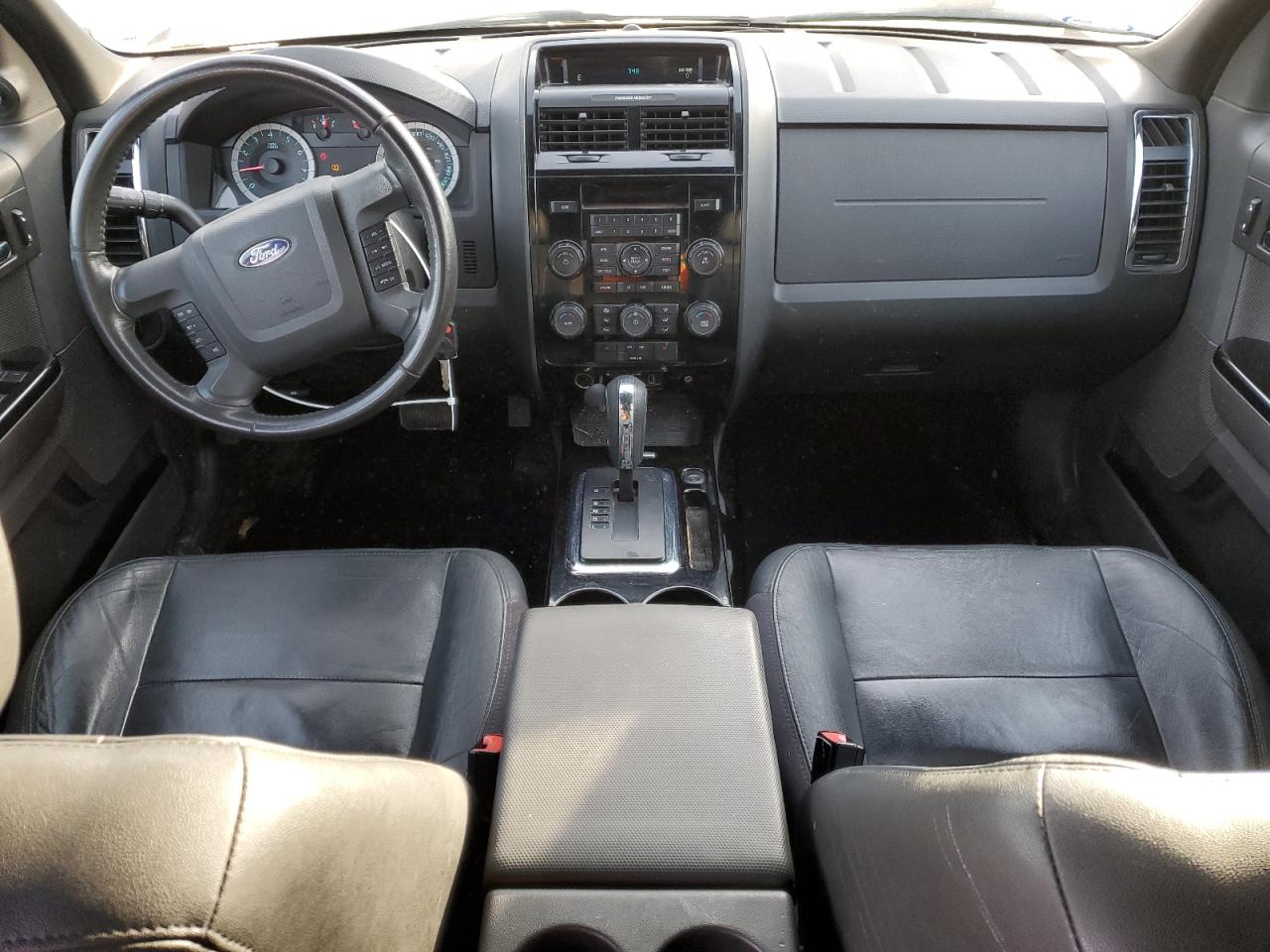 2011 Ford Escape - Image 8