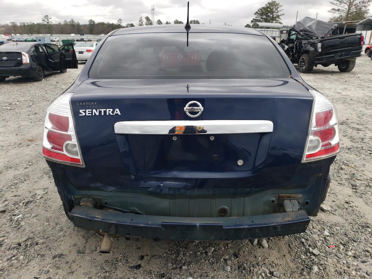 2010 Nissan Sentra - Image 6