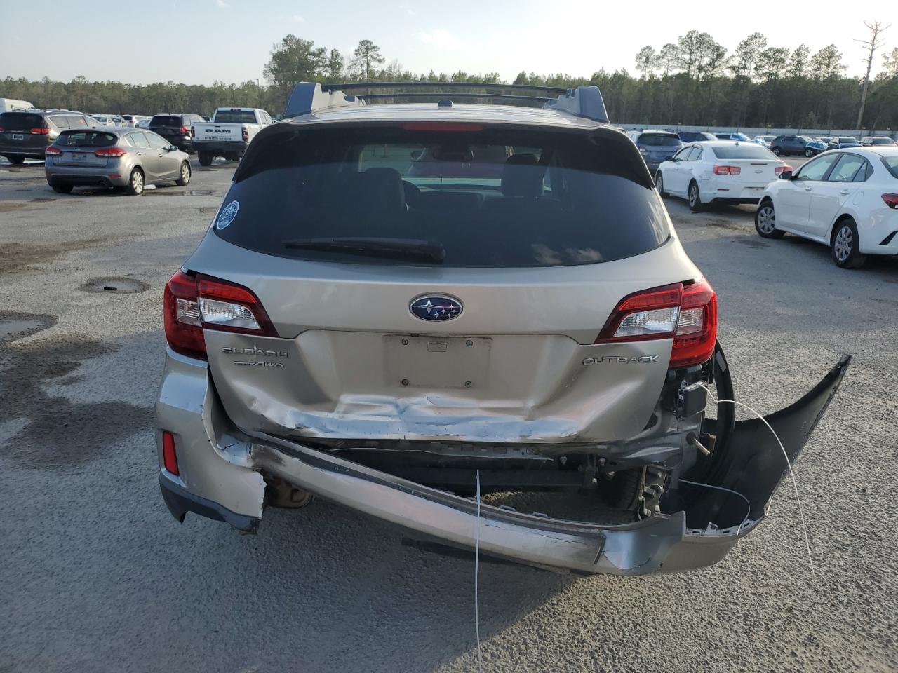 2015 Subaru Outback - Image 6