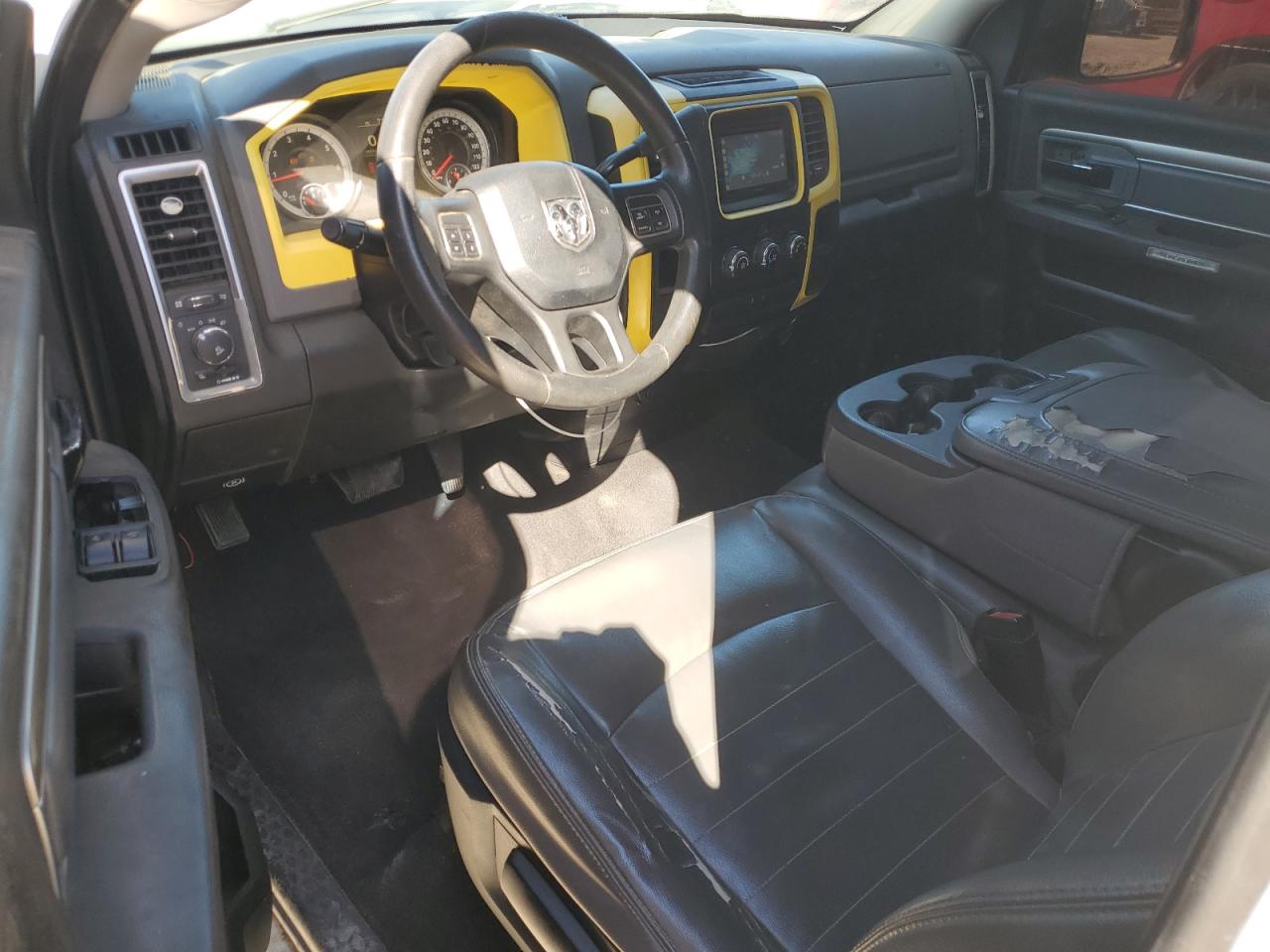 2014 RAM 1500 - Image 8