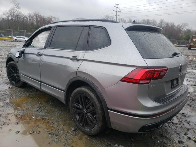  VOLKSWAGEN TIGUAN 2022 Серебристый