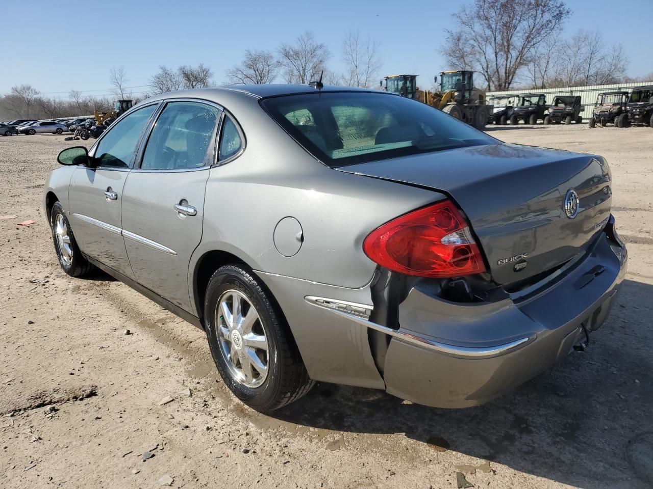 2007 Buick LaCrosse - Image 2