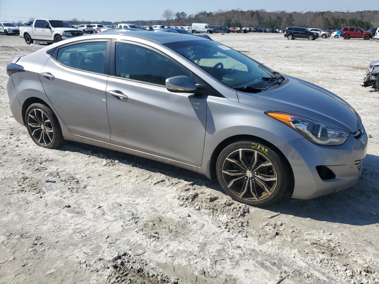 2012 Hyundai Elantra - Image 4