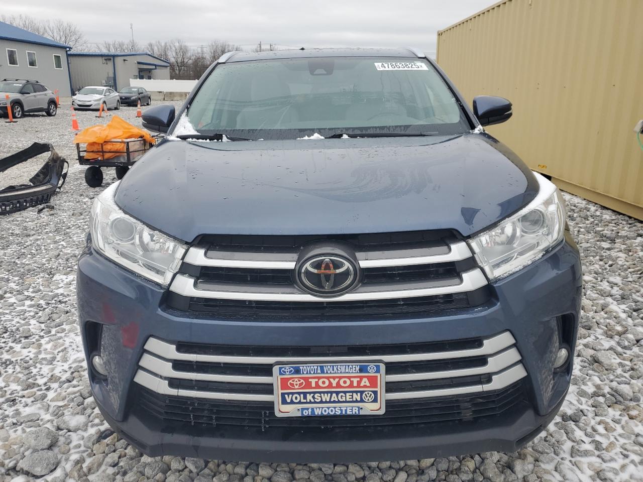 2018 Toyota Highlander - Image 5