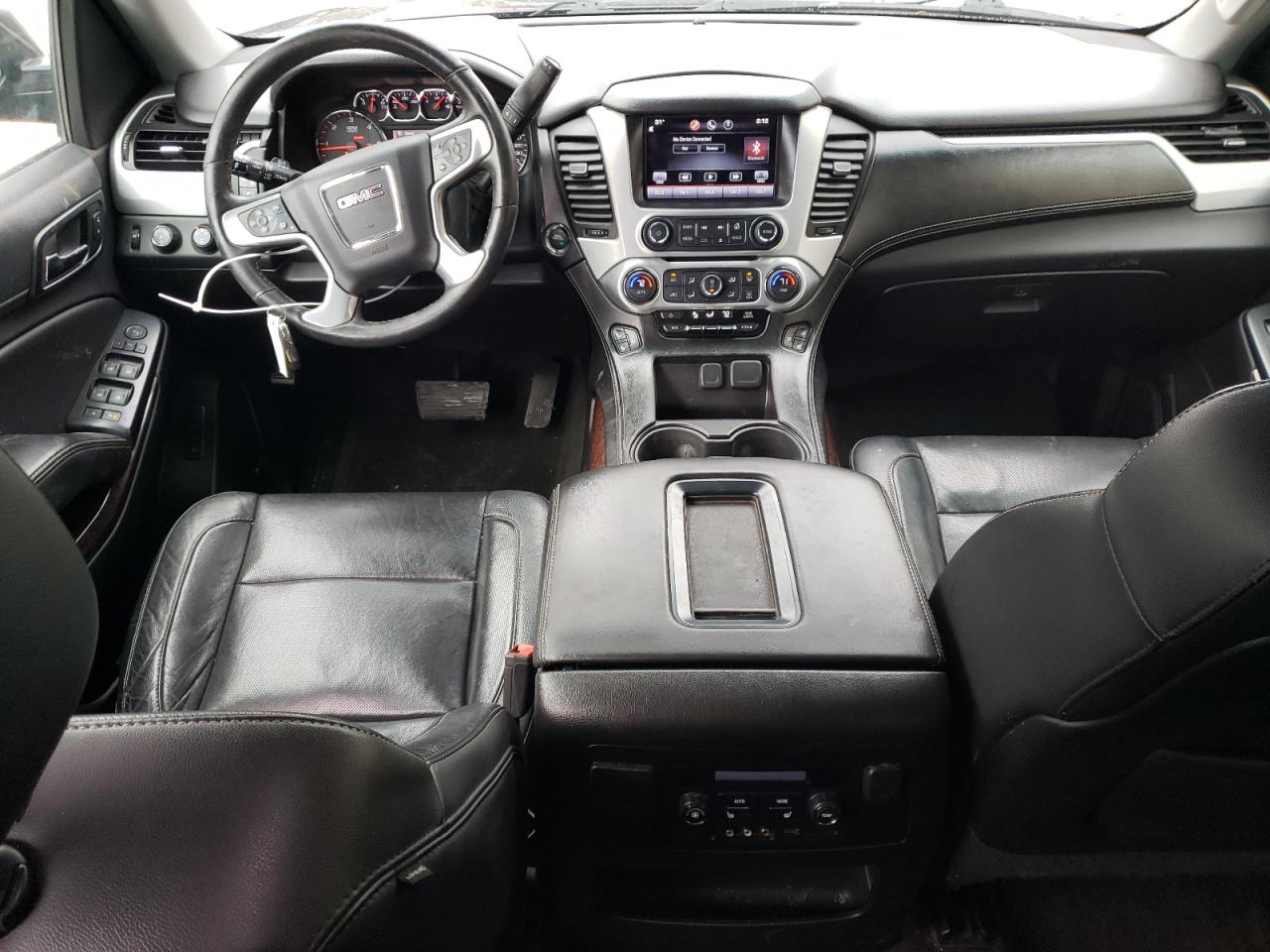 2015 GMC Yukon - Image 8