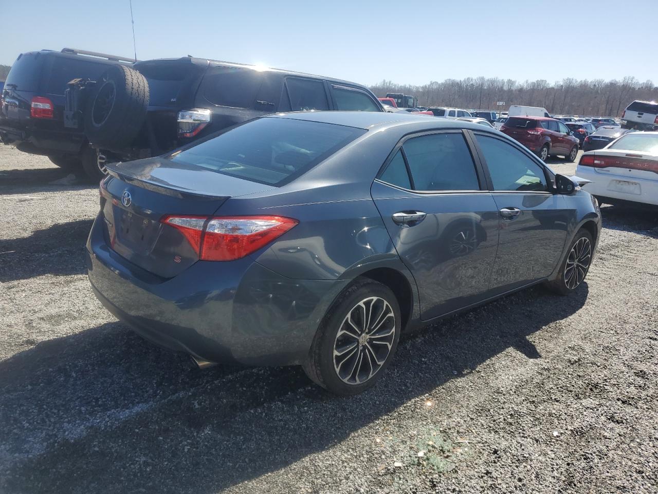 2015 Toyota Corolla - Image 3