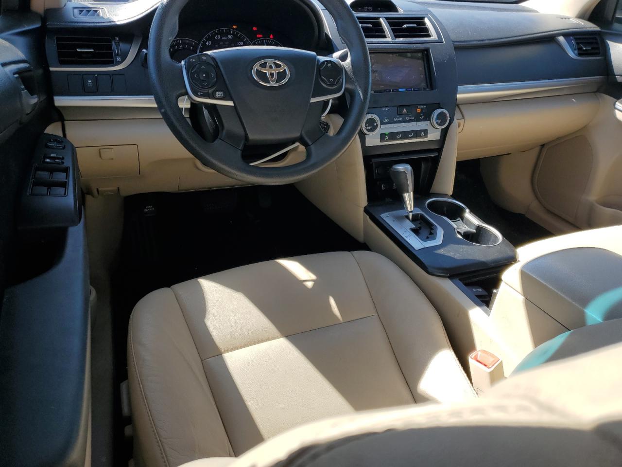 2012 Toyota Camry - Image 8