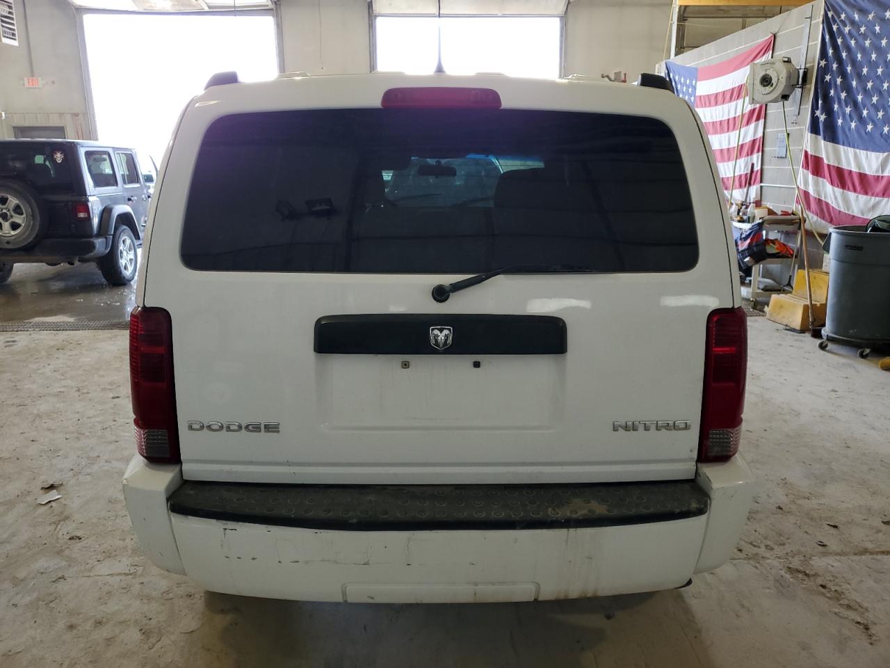 2011 Dodge Nitro Heat VIN: 1D4PT4GK4BW567965 Lot: 49171705