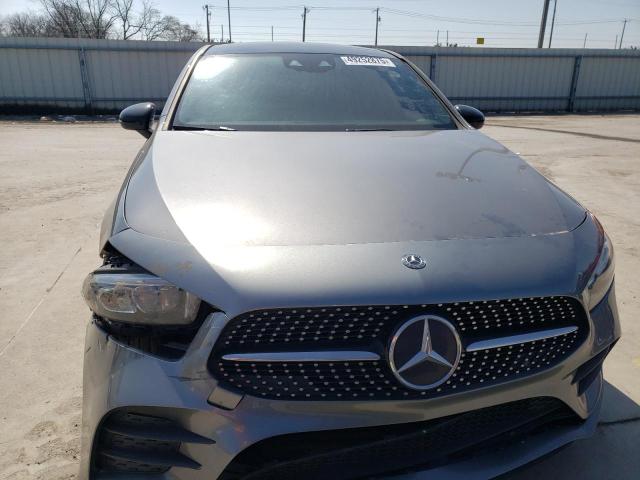 2019 MERCEDES-BENZ A 220