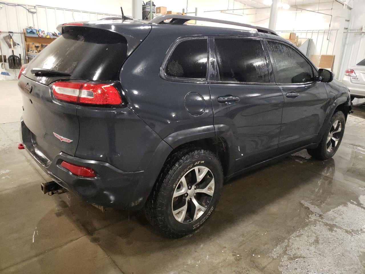 2017 Jeep Cherokee - Image 3